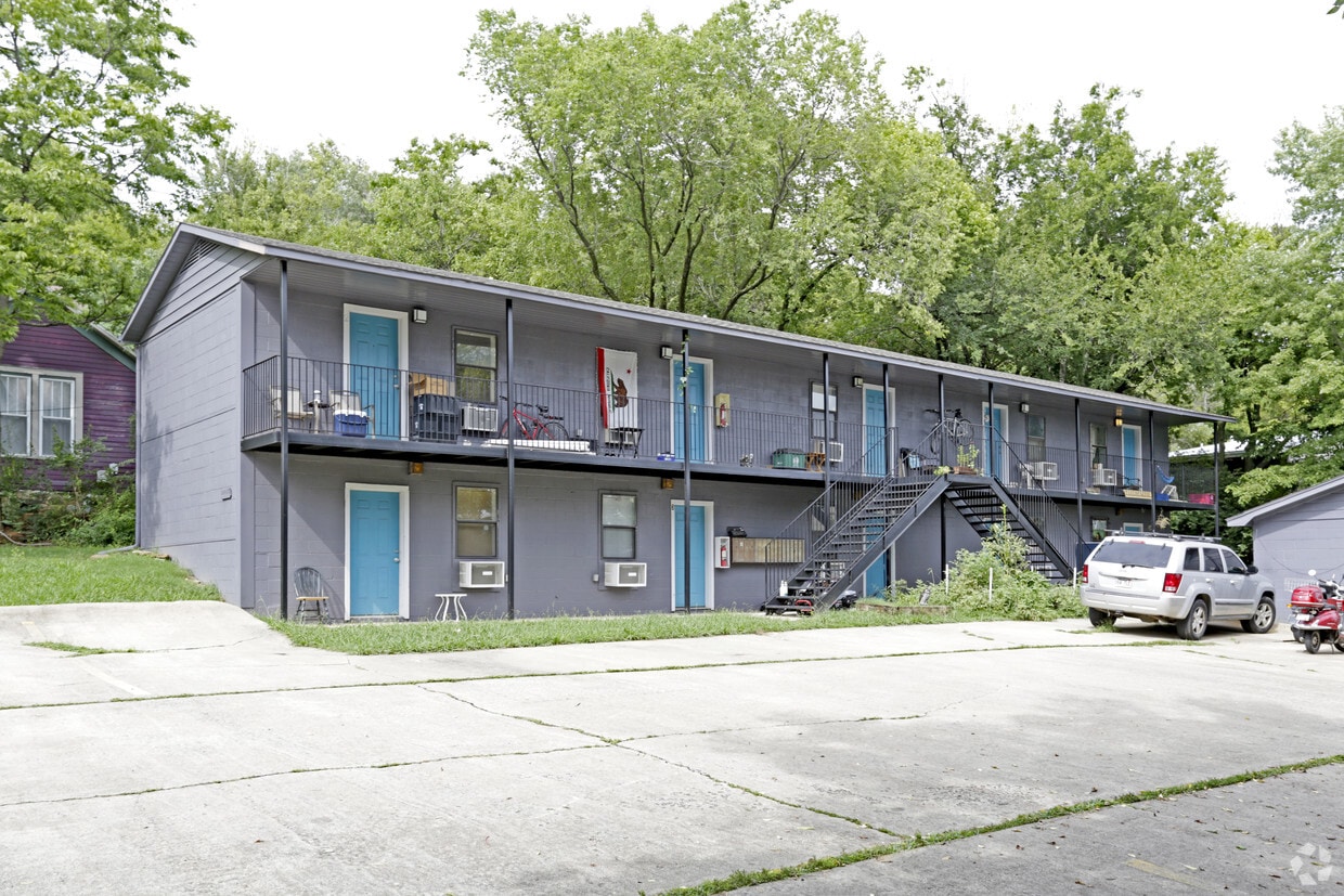 Building Photo - 258 S Church Ave