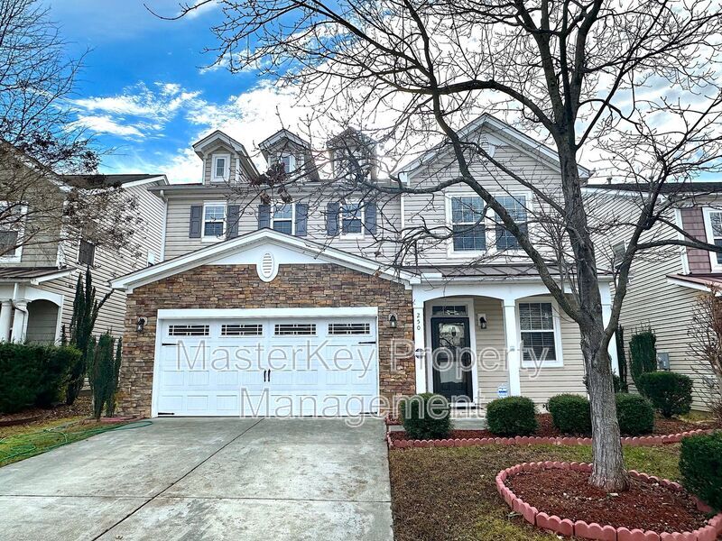 Primary Photo - 250 Northlands Dr