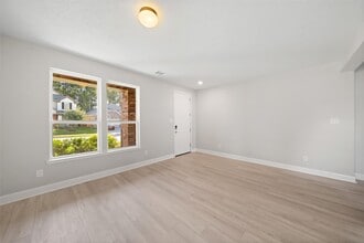 Building Photo - 3964 Eagle Nest Lake Ln
