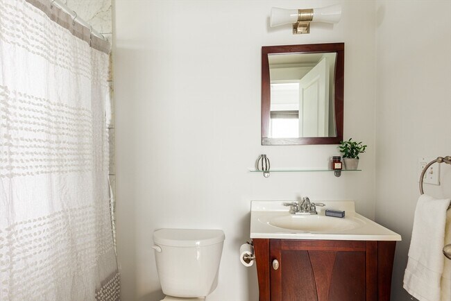 Foto del edificio - 58 Conwell Ave