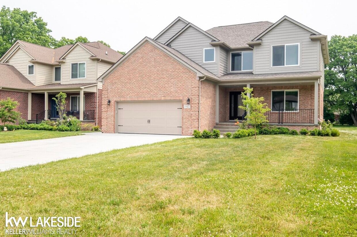 Primary Photo - 37422 Curwood Dr