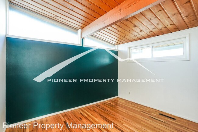 Foto del edificio - 3 br, 1 bath House - 3308 N Prospect St.