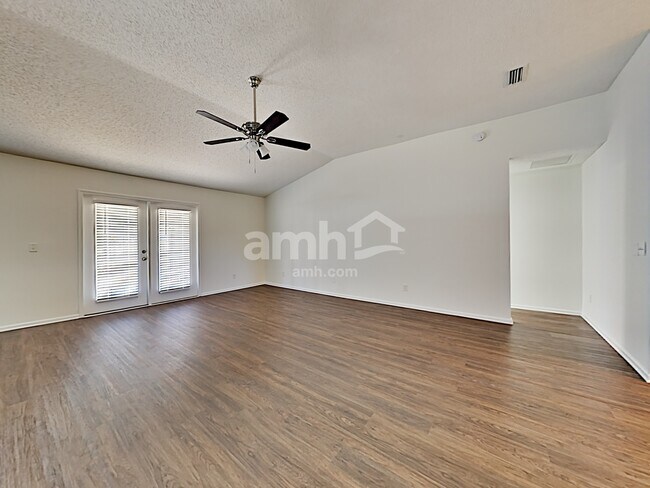 Building Photo - 14007 Ridgewick Dr