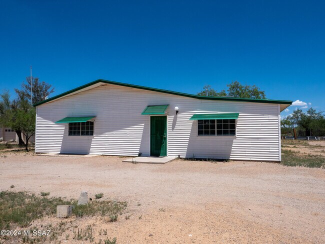 Building Photo - 4611 S Palant Dr