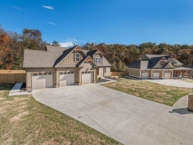 Building Photo - 8052 Burgundy Cir