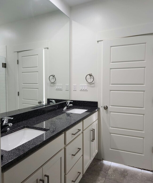 Foto del edificio - 5088 W Duckhorn Dr