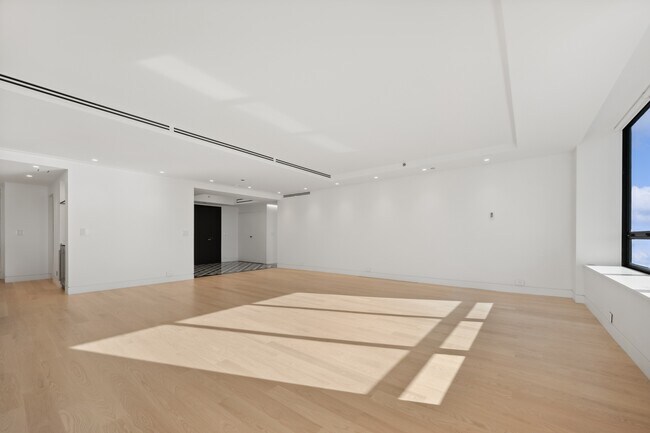 Foto del edificio - 180 E Pearson St