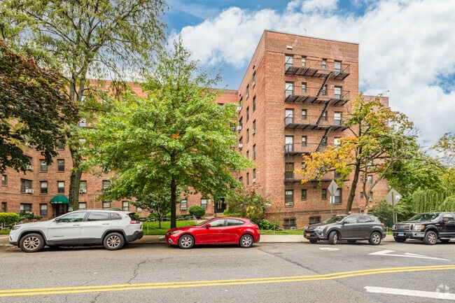 Building Photo - Ridgewood Gardens