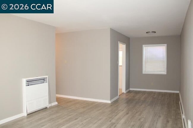 Foto del edificio - 400 33rd St