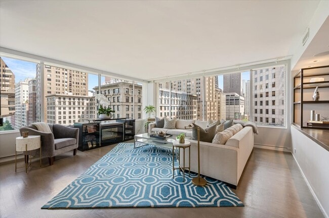 Foto del edificio - 1000 N Lake Shore Dr