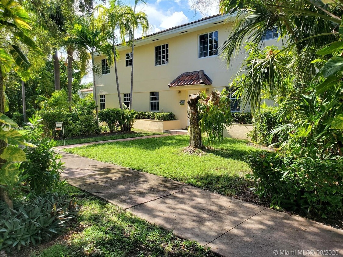 Primary Photo - 345 Alesio Ave