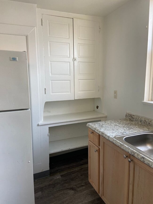 Foto del edificio - 121 McKinley Ave