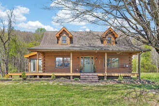 Building Photo - 348 CR 62