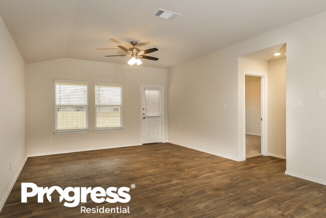 Building Photo - 20426 Lorena Xing