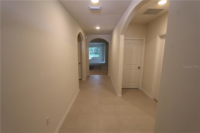 Building Photo - 9799 Pepper Tree Pl