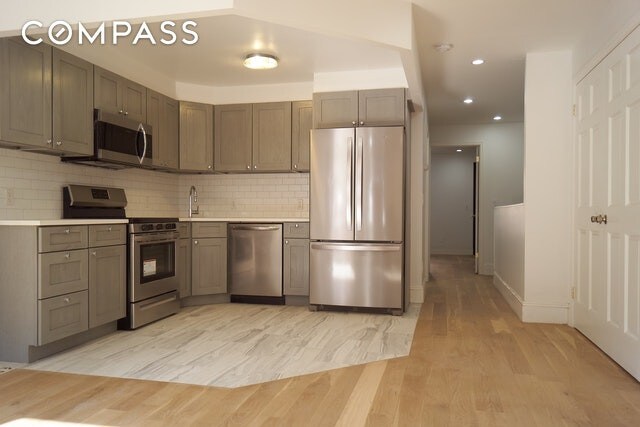 Foto del edificio - 317 7th St