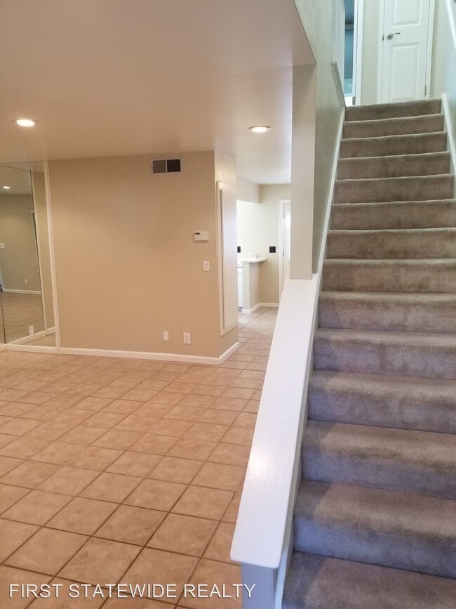 Foto del edificio - 401 Cedargate Ln