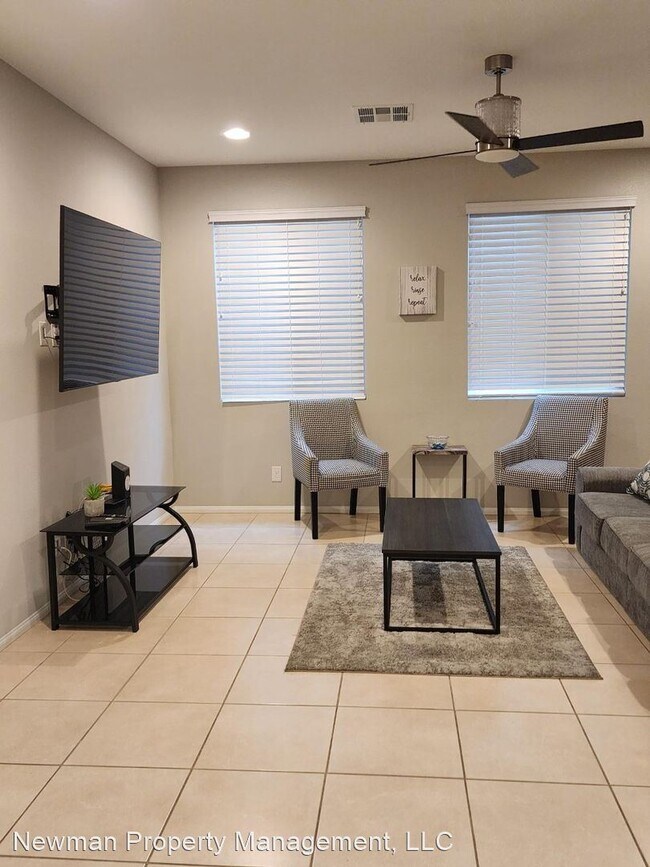 Foto del edificio - 3 br, 2.5 bath House - 2536 Kierspe Ave.