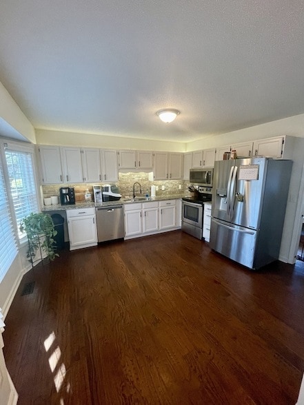 Building Photo - 3806 Marla Cir