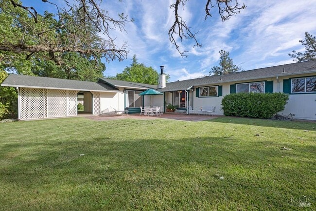 Building Photo - 7744 St Helena Hwy