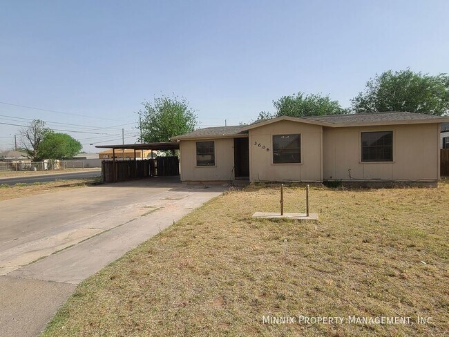 Foto del edificio - 3606 Tanner Dr
