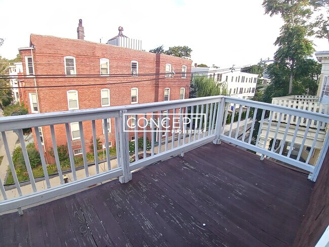 Foto del edificio - 58 Mansfield St