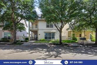 Building Photo - 1209 Chattahoochee