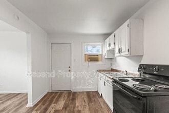 Building Photo - 2735 Cannon Ave