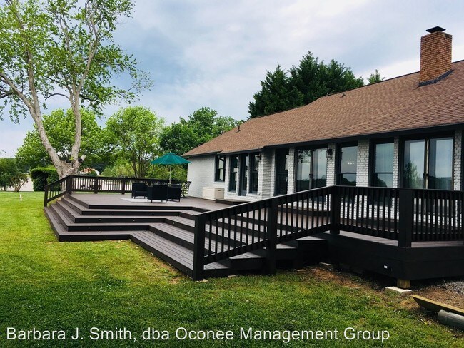 Building Photo - 3 br, 2 bath House - 1141 Twin Rivers Road