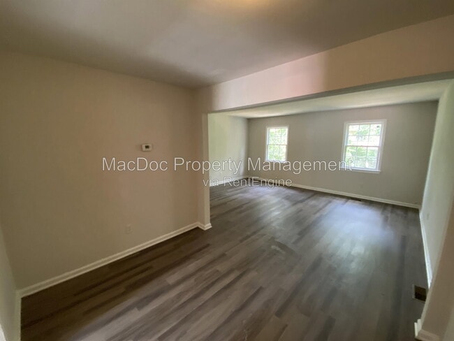 Building Photo - 130 Janney Ct