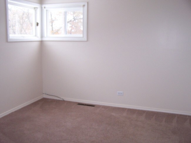 Foto del edificio - 5515 Wonder Woods Dr