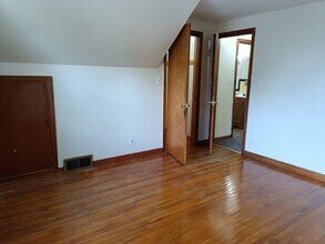 Building Photo - 5512 N 52nd St