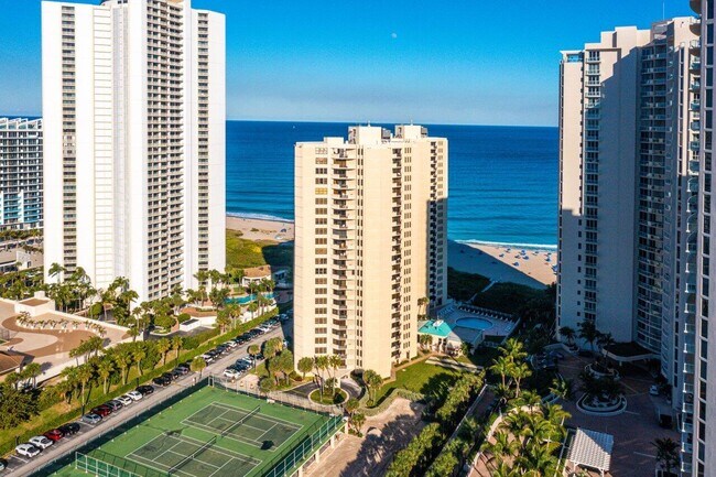 Foto del edificio - 2800 N Ocean Dr