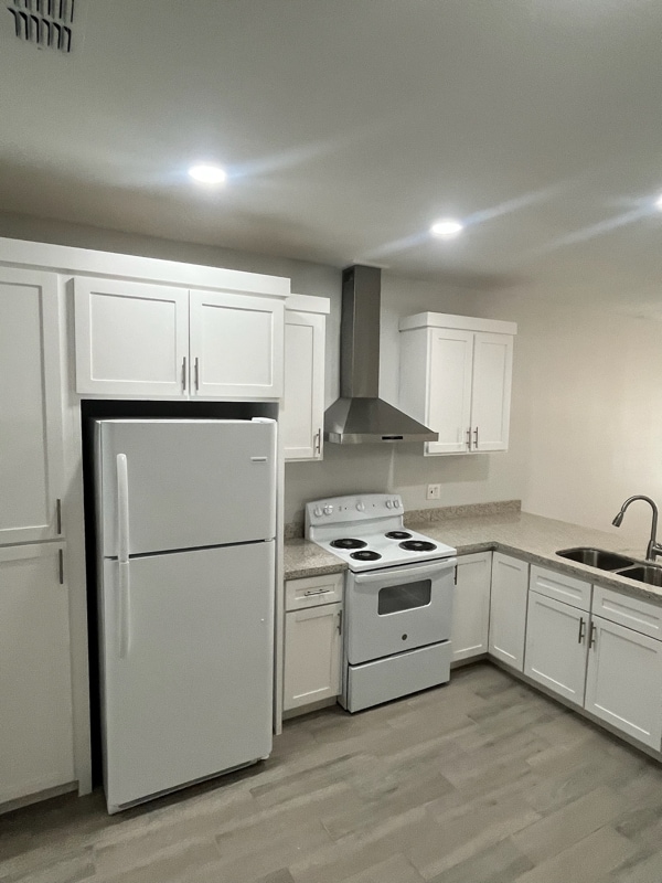 Building Photo - 1810 Atrium Pl Dr