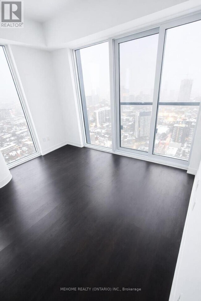 Photo du bâtiment - 319 Jarvis St