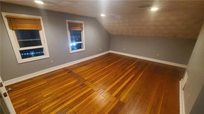 Foto del edificio - 413 Atwells Ave