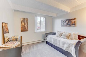 Interior Photo - Summit View Village Apartments