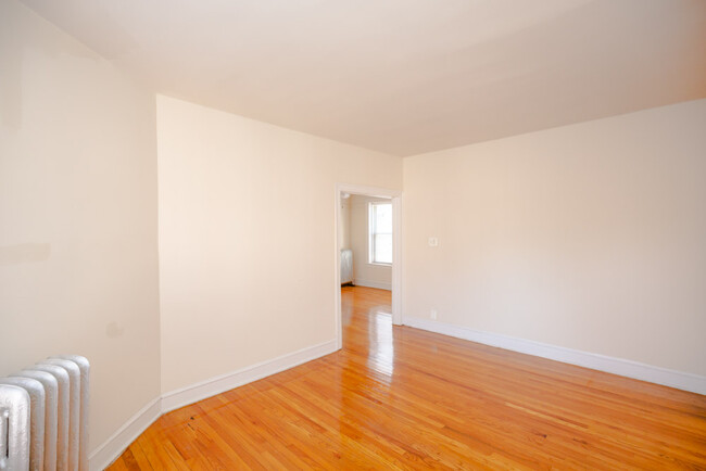 Foto del edificio - 1333 W Touhy Ave