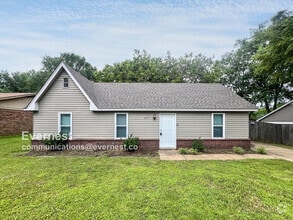 Building Photo - 6495 Heather Rd