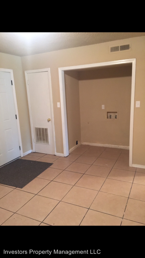 Building Photo - 2 br, 2 bath House - 1310 Northcliff Ave.