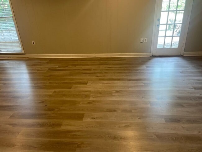 Photo - Spacious 4-Bedroom Home Just Minutes from the University of Memphis!