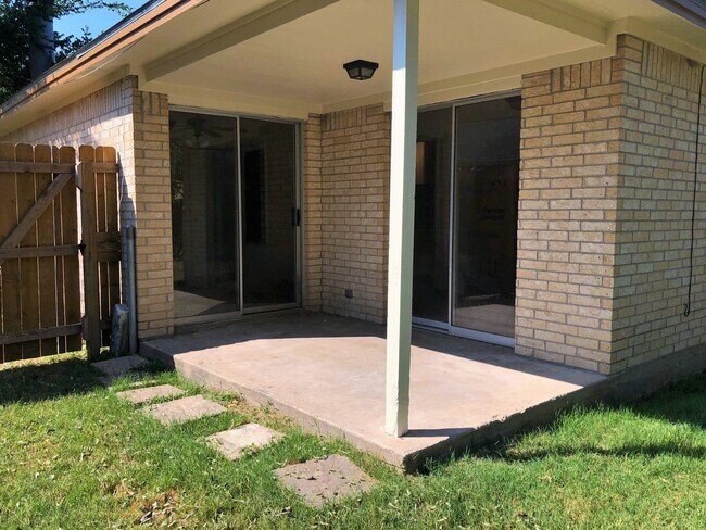 Foto del edificio - 612SB