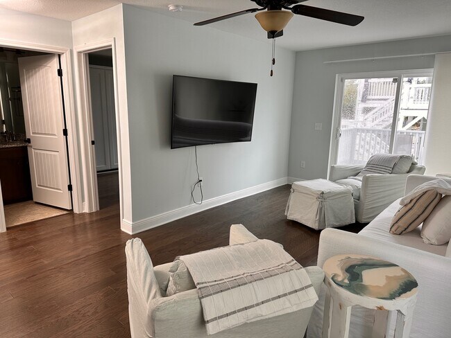Foto del edificio - 9 Inlet Heights Ln