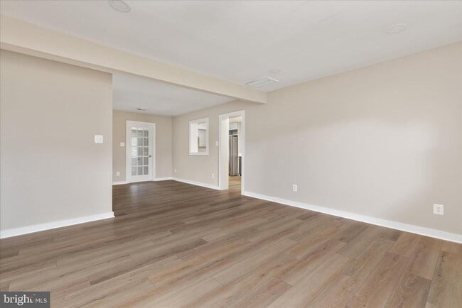 Building Photo - 14013 Glenkirk Rd
