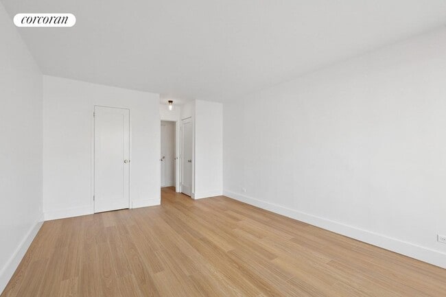 Foto del edificio - 501 E 87th St