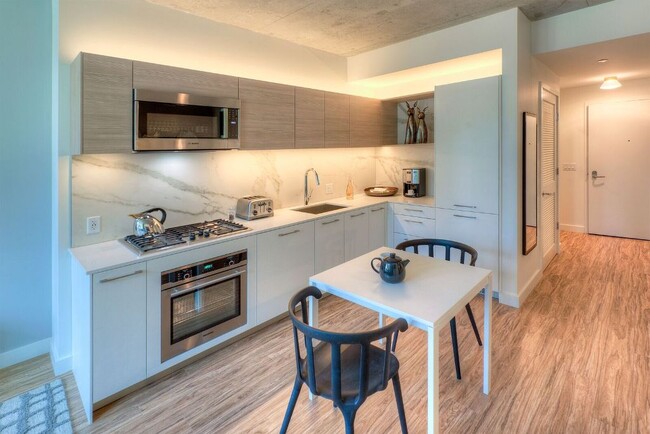 Foto del edificio - 224 N Desplaines St