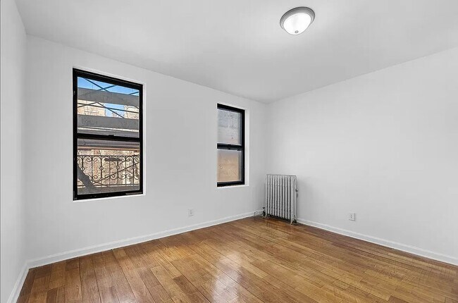 Building Photo - 3620 Broadway