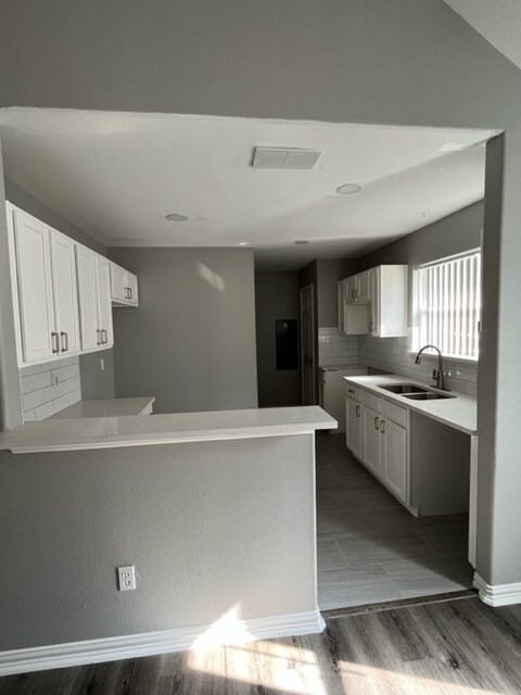 Kitchen w/new SS appliances - 505 Barnes St