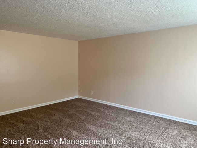 Building Photo - 3 br, 1 bath House - 1421 Bowmont