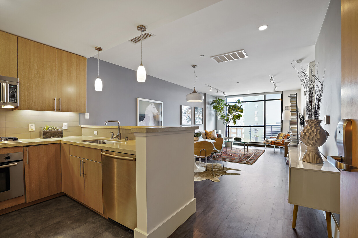 Foto principal - 818 Van Ness Ave